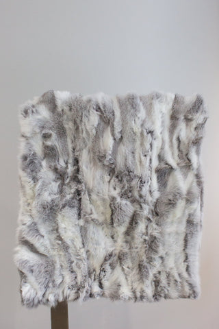 gray small rabbit fur throw